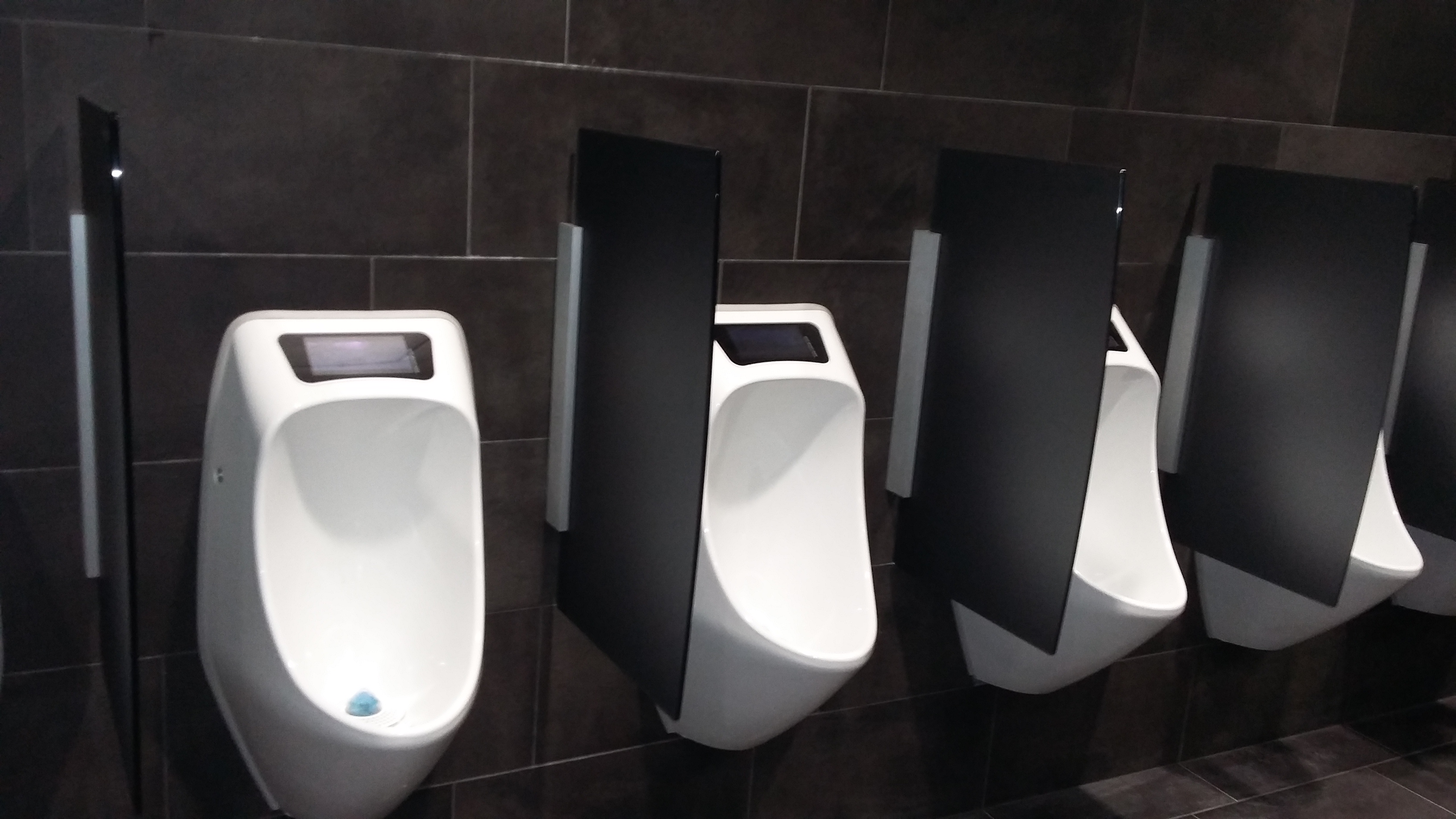 URIMAT ecovideo waterless urinals